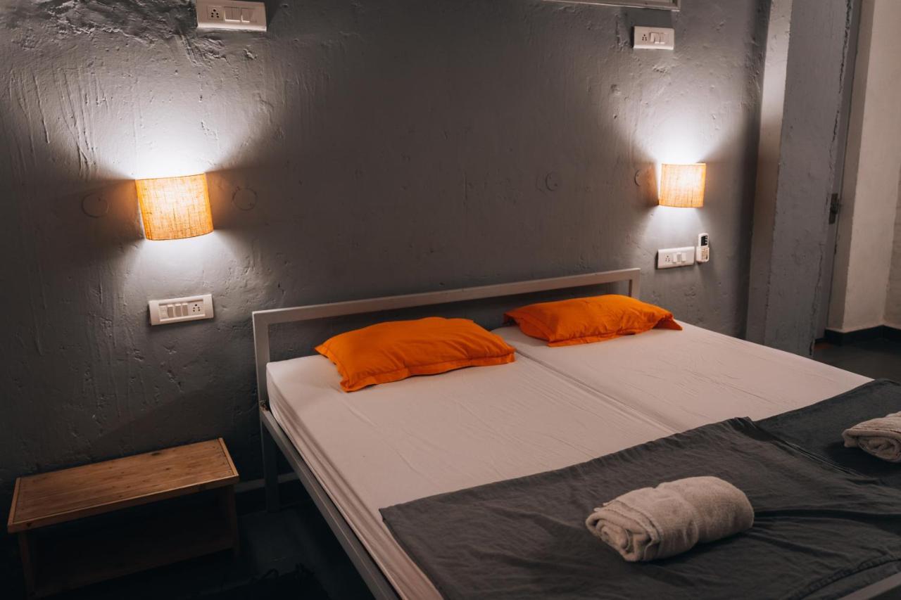 Hostel J House Near Bhikaji *