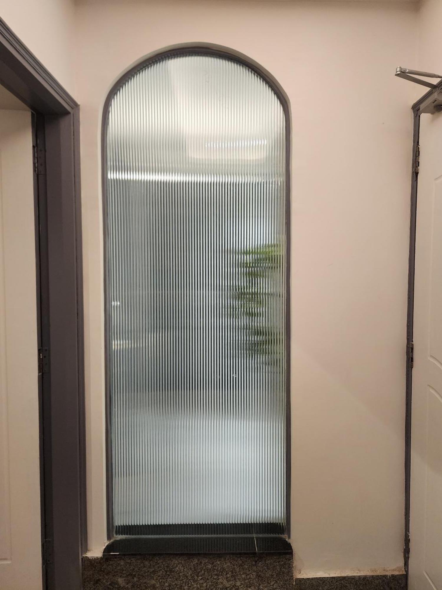 Hostel J House Near Bhikaji